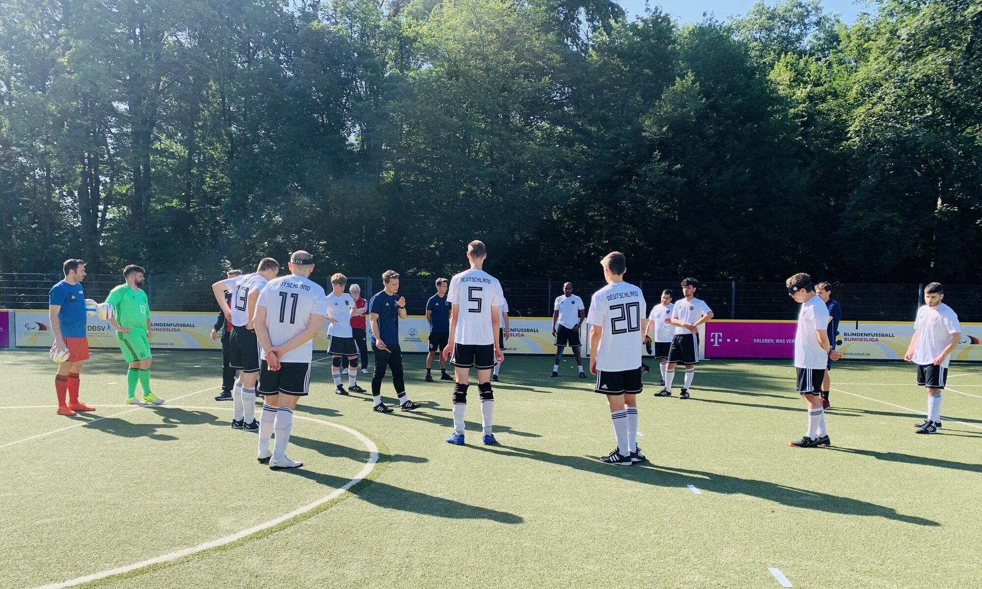 Die deutsche Blindenfußball-Nationalmannschaft bei einem Lehrgang im Jahr 2021. Foto: privat